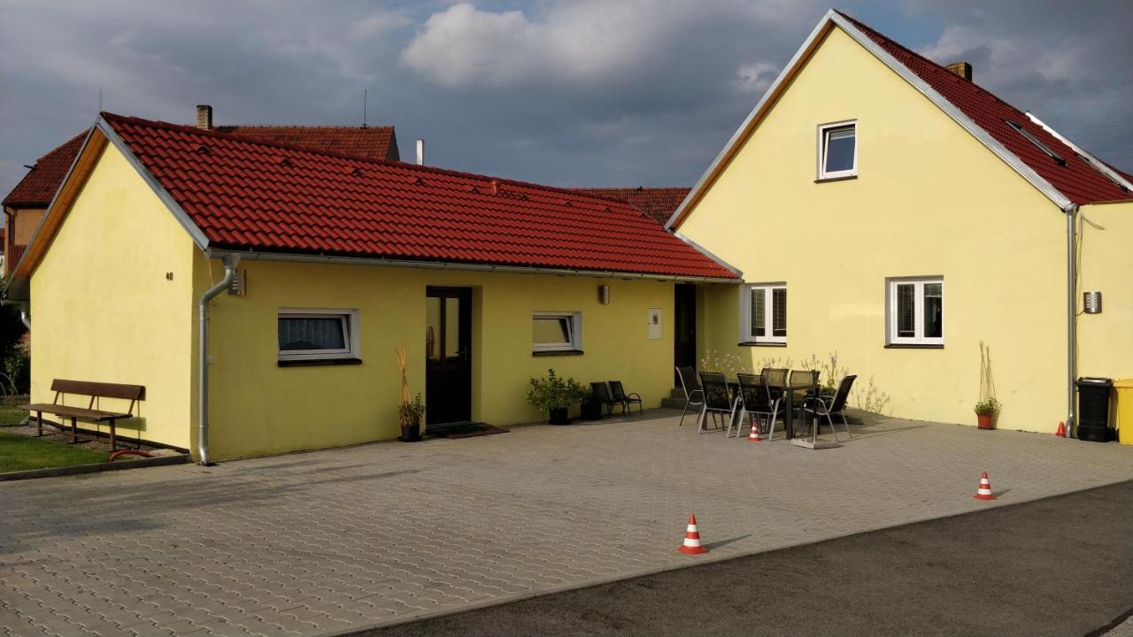 Přísečná Penzion Rozarka מראה חיצוני תמונה